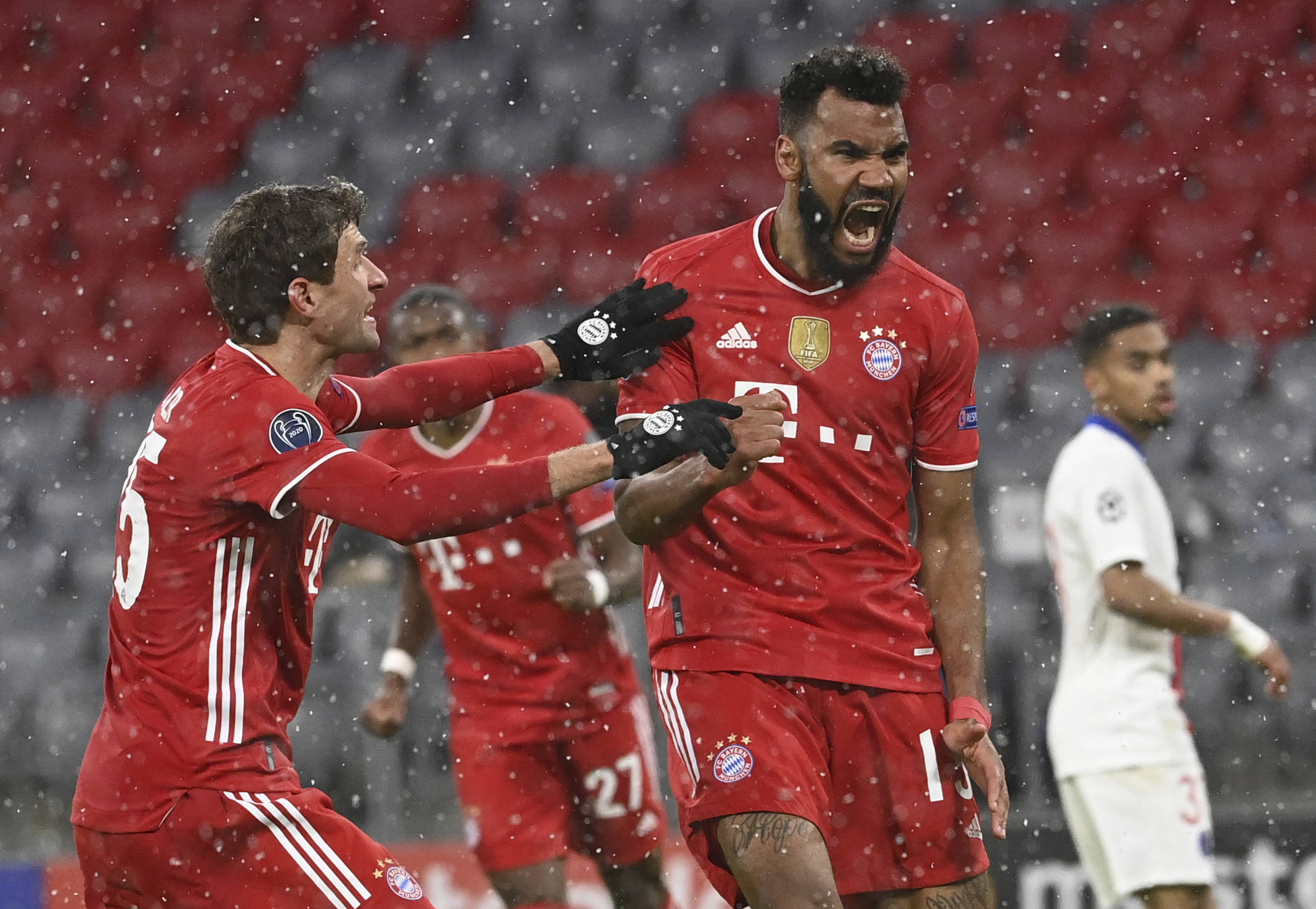 2016 赛季：芝加哥小熊队在 1-3 落后下完成世界大赛史诗级逆转