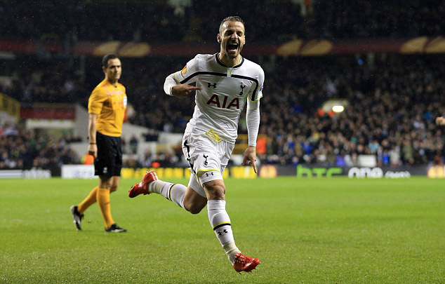 《小市场球队的生存之道：堪萨斯皇家如何靠青训击败豪门？》