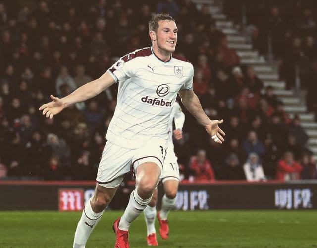 半场战报-猛龙领先凯尔特人2分 英格拉姆12分 怀特13中2（半场速递：猛龙2分领先凯尔特人 英格拉姆12分 怀特13投仅2中）